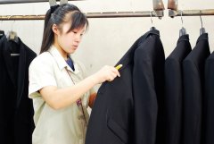 公司定做工作服如何檢查質(zhì)量好壞？